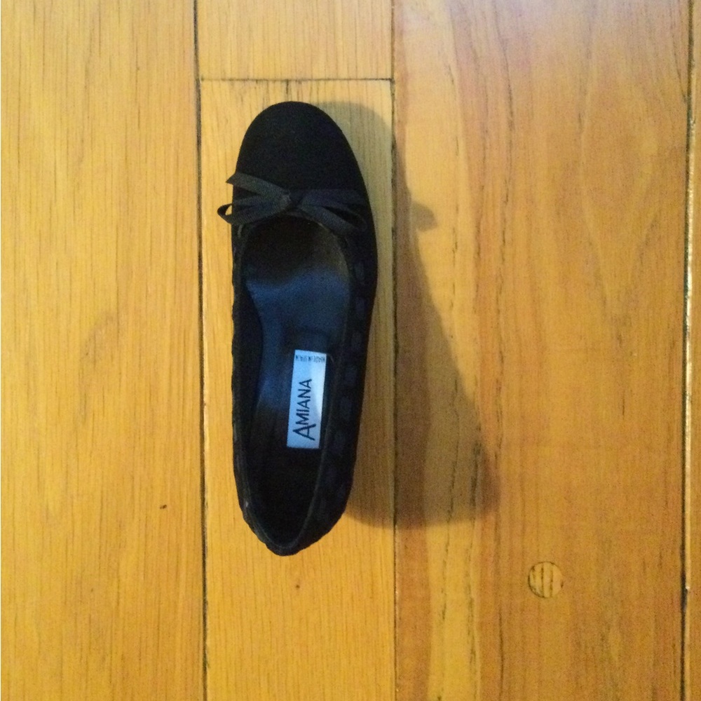 Amiana Black Suede Low-Heeled Shoes Size 4 - Petite Women or Girls
